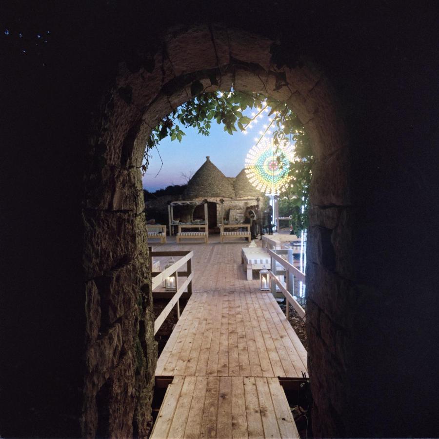 Borgo Trulli 1789 Bed & Breakfast Ostuni Ngoại thất bức ảnh