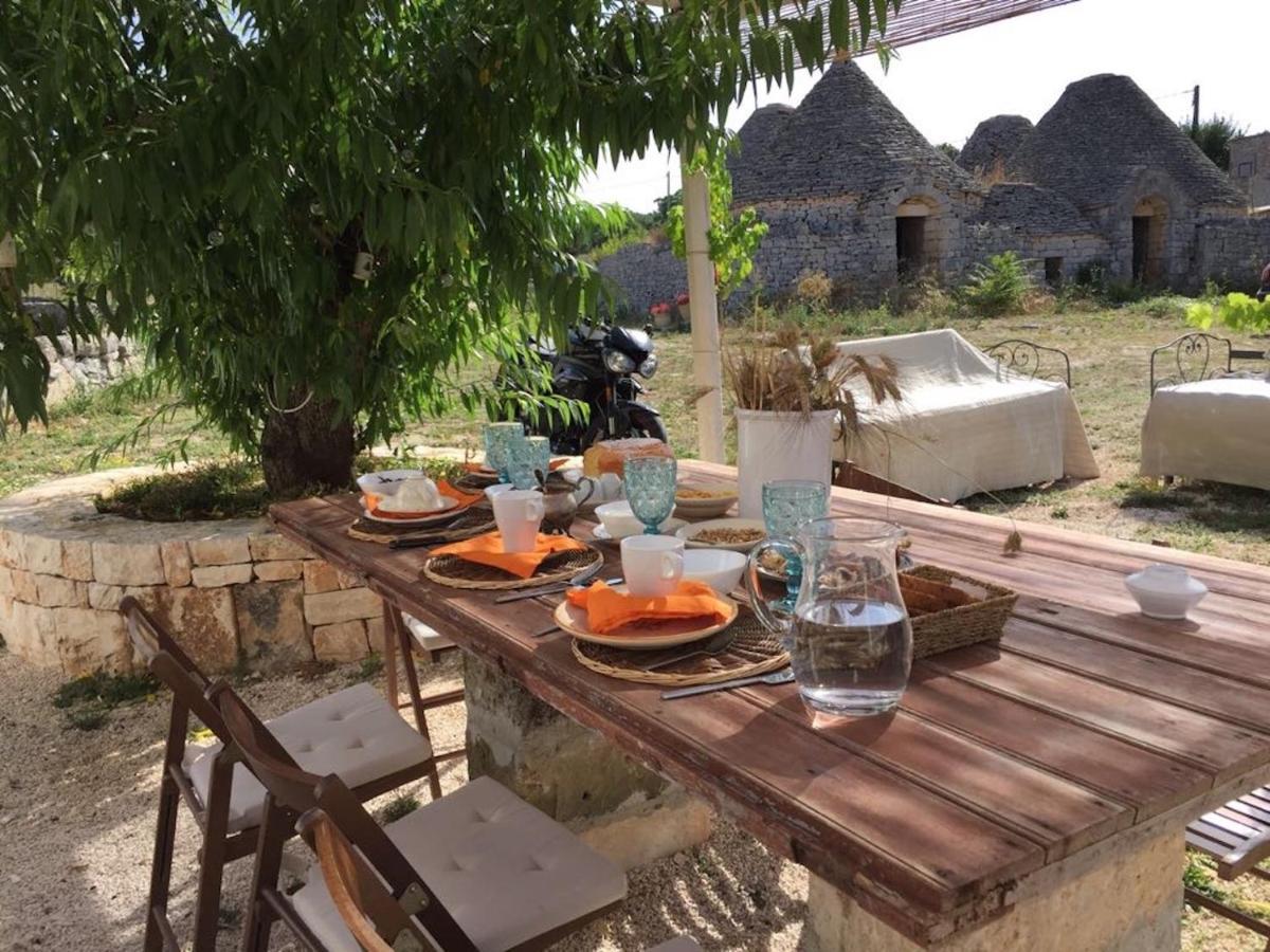 Borgo Trulli 1789 Bed & Breakfast Ostuni Ngoại thất bức ảnh