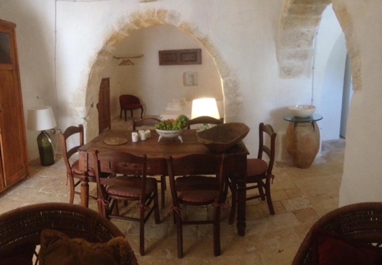 Borgo Trulli 1789 Bed & Breakfast Ostuni Ngoại thất bức ảnh