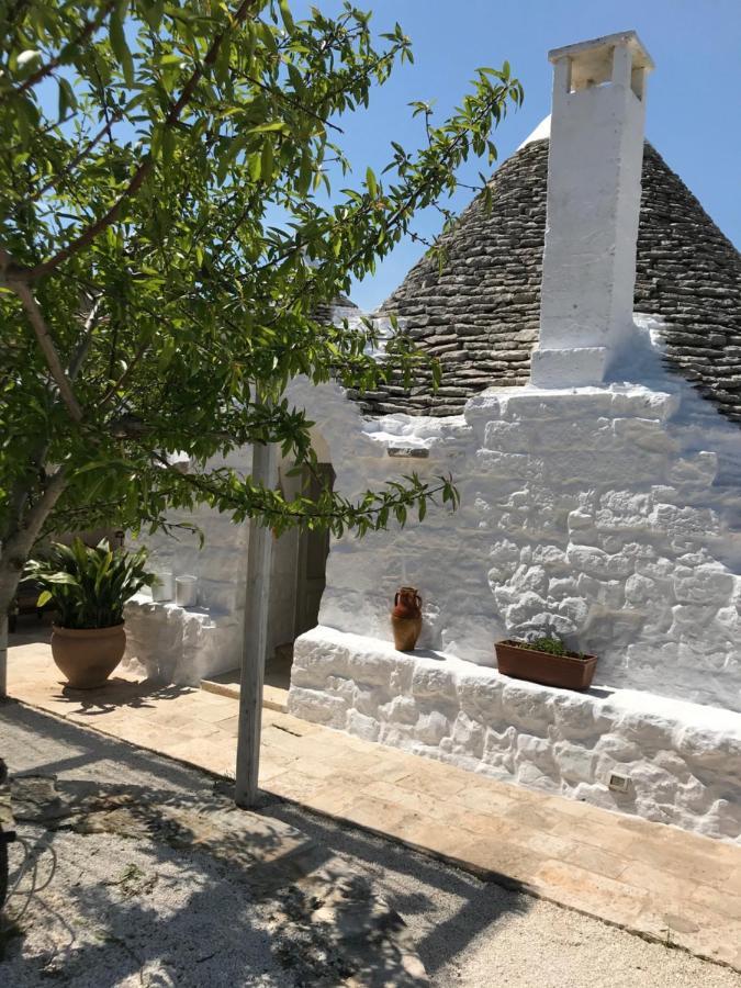 Borgo Trulli 1789 Bed & Breakfast Ostuni Ngoại thất bức ảnh